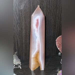 Gorgeous Pink Jelly Agate Tower